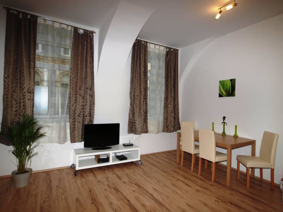 Wohnzimmer CheckVienna - Apartment Czerningasse