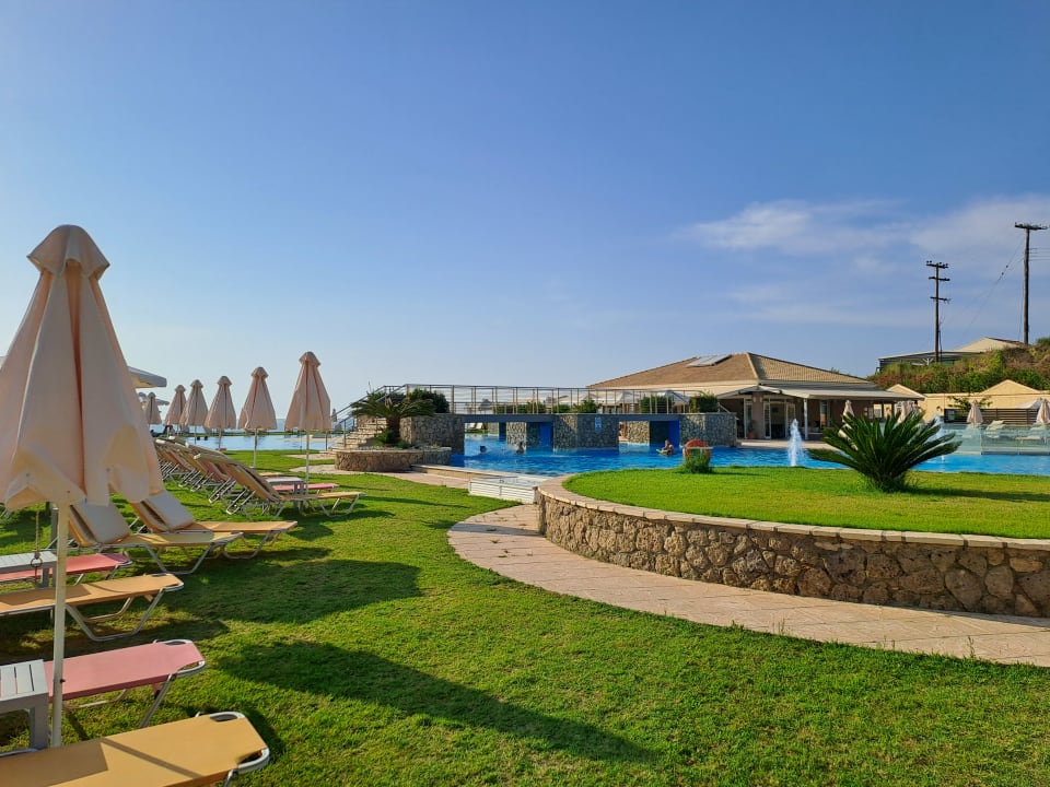 Gartenanlage Athina Agios Stefanos