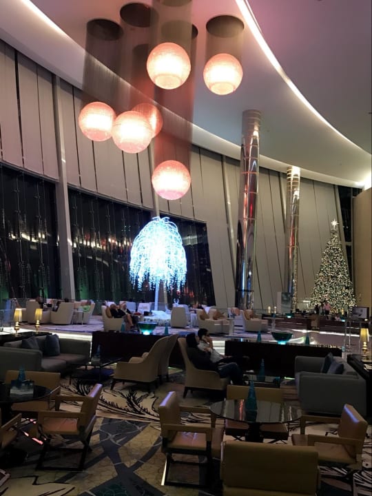 Lobby Conrad Abu Dhabi Etihad Towers