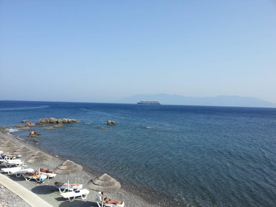 Strand Dimitra Beach Hotel & Suites