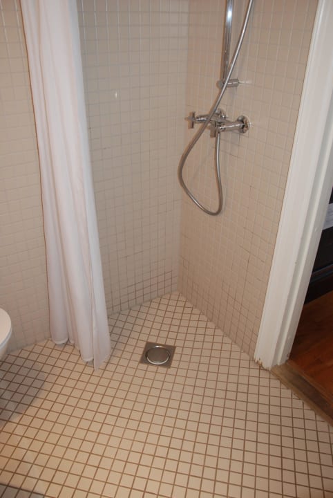 Dusche Hotel Kong Arthur