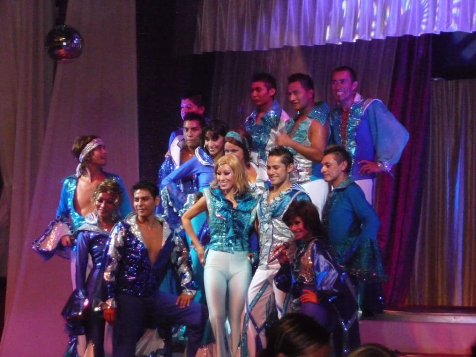 Team-Show Mamma Mia Hotel Riu Tequila