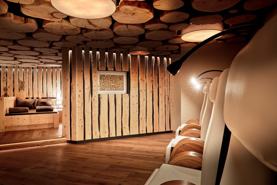 Sport & Freizeit FONTIS luxury spa lodge