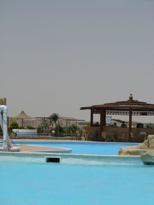 Pool Malikia Resort Abu Dabbab