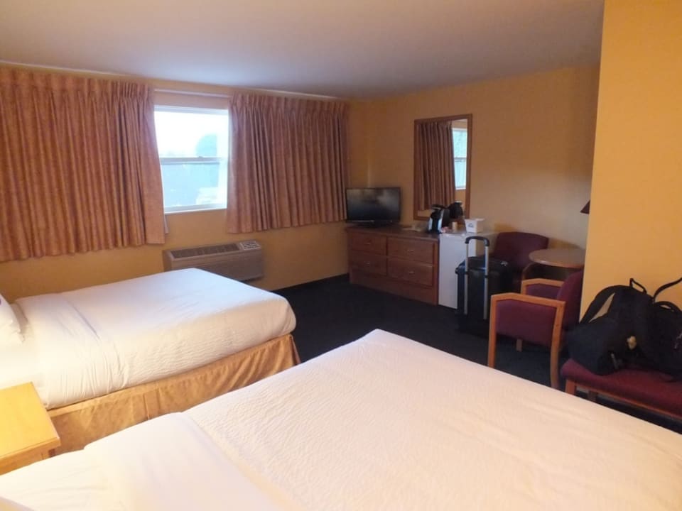 Zimmer Hotel Days Inn & Conference Centre Penticton, BC