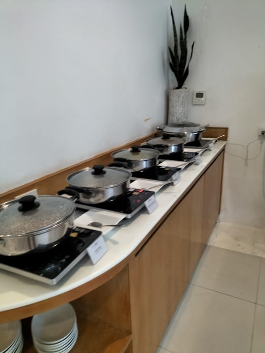 Gastro Ocean Breeze Resort