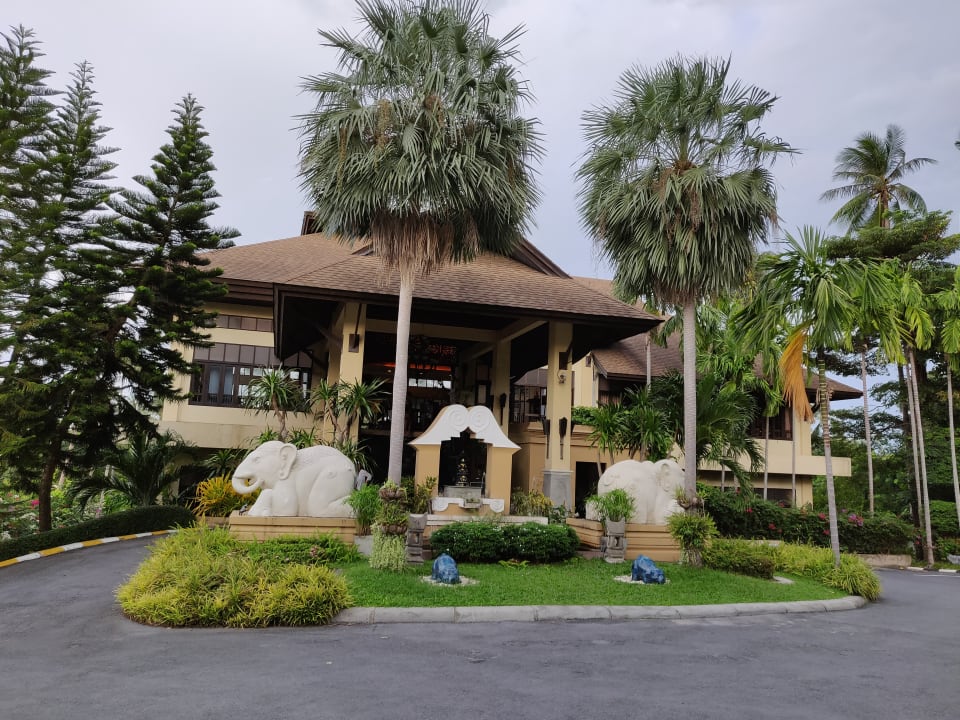 Außenansicht The Fair House Beach Resort