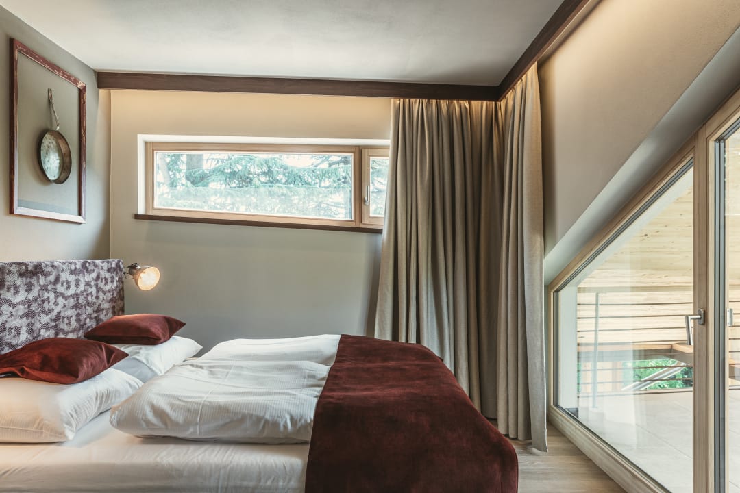 Zimmer Hosler - Garni Revival