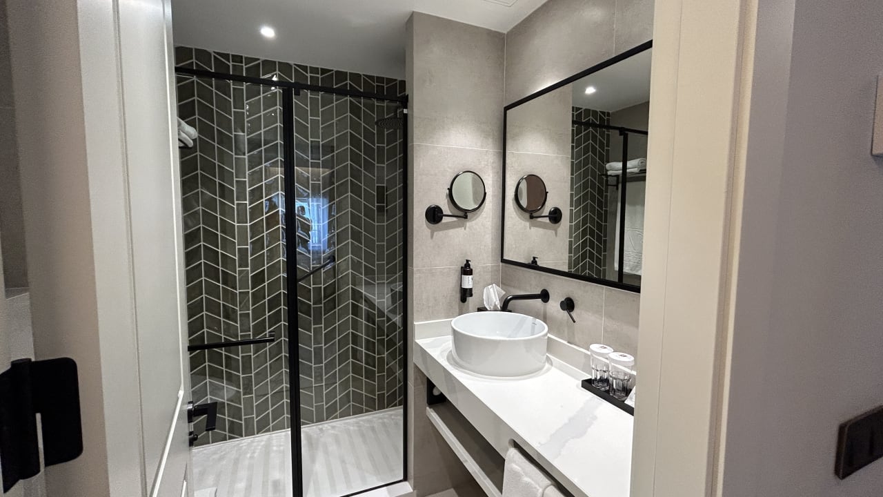 Zimmer Vincci Larios Diez