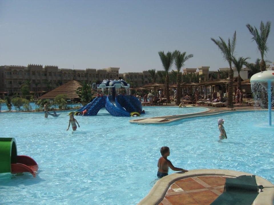 Территория Pickalbatros Palace Resort