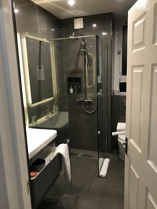 Zimmer The Edinburgh Lodge