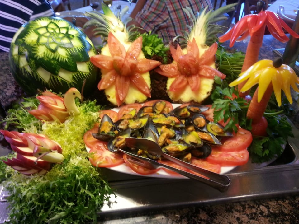 Buffet allsun App.-Hotel Orient Beach