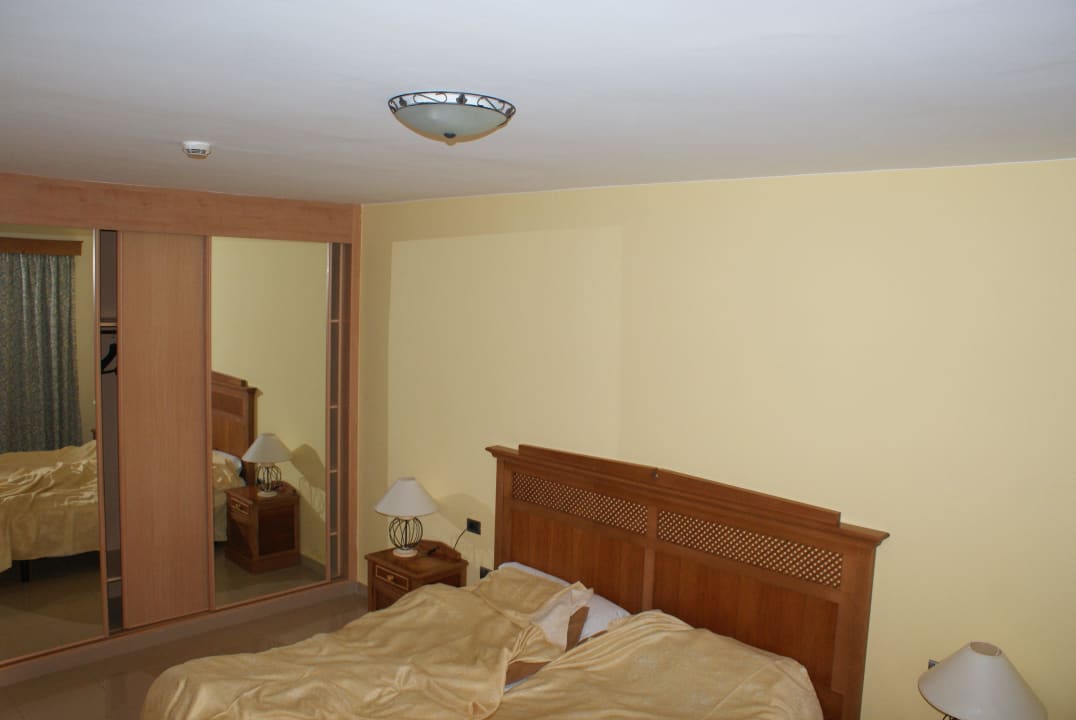 Sypialnia Grand Muthu Golf Plaza Hotel & Spa