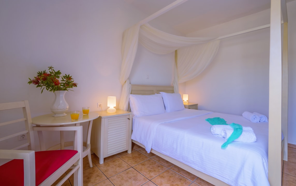 Zimmer Kerkis Bay Hotel