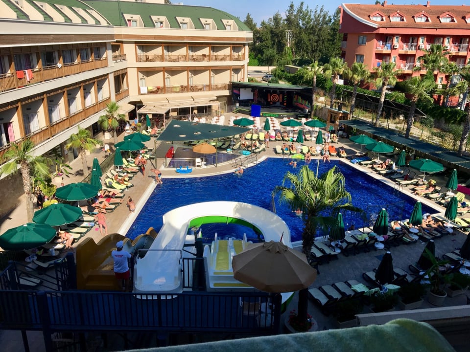 Pool Can Garden Resort