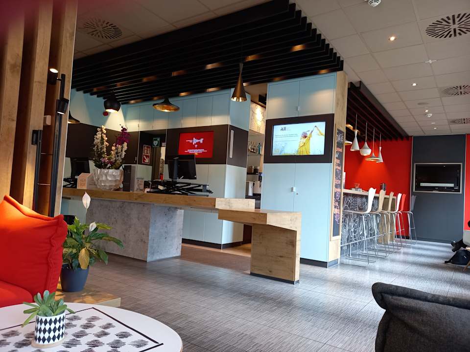 Lobby ibis Stuttgart Centrum