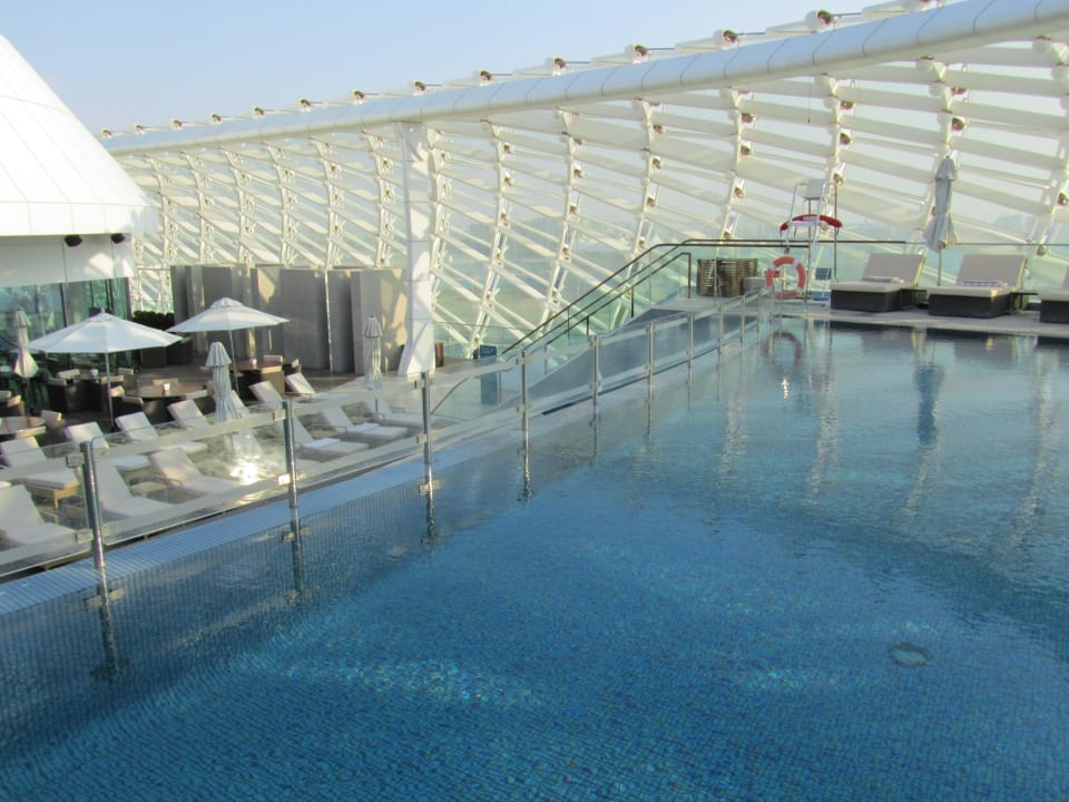 Pool W Abu Dhabi - Yas Island