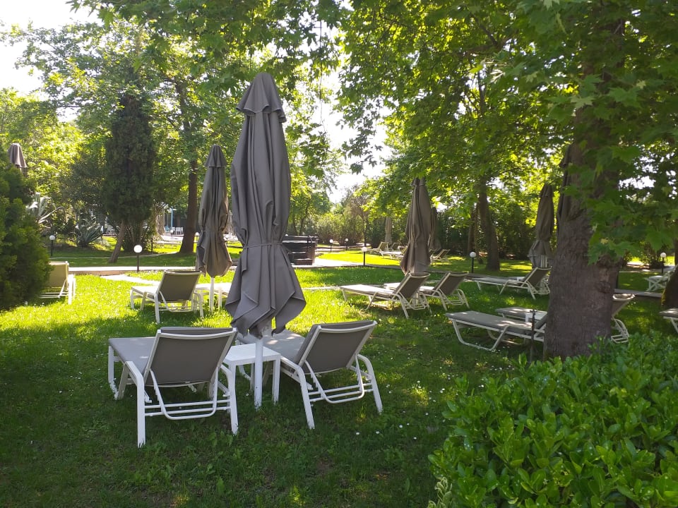 Gartenanlage Olympian Bay Grand Resort