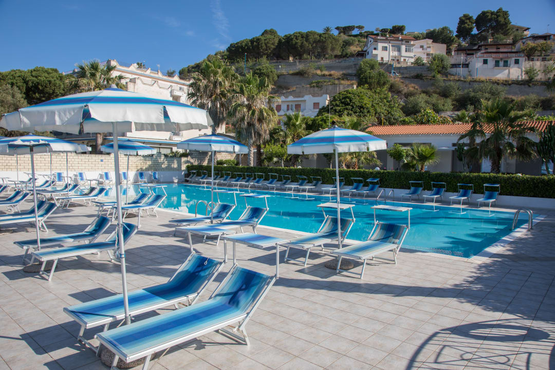 Pool Villaggio Baia d'Ercole
