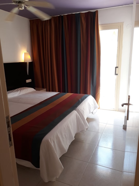 Zimmer SBH Monica Beach Resort