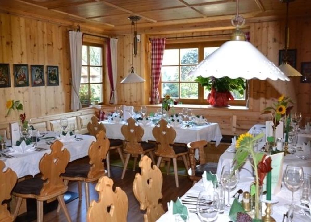 Bauernstub'n Hotel Tirolerhof