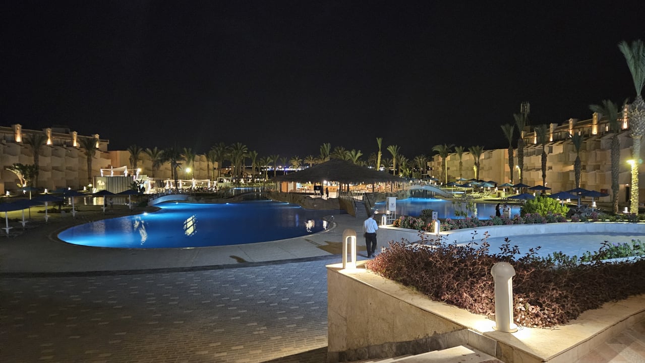 Pool Pyramisa Beach Resort Sahl Hasheesh