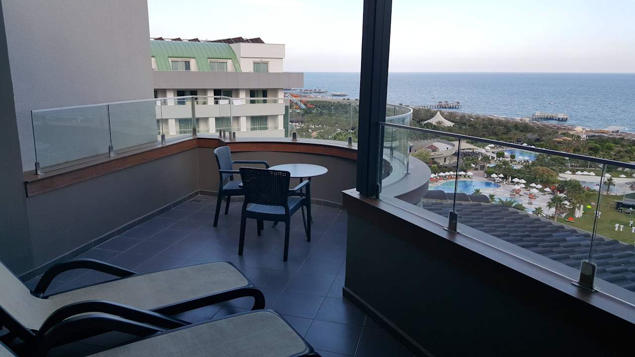 Suite im 7ten Stock Limak Lara Deluxe Hotel & Resort