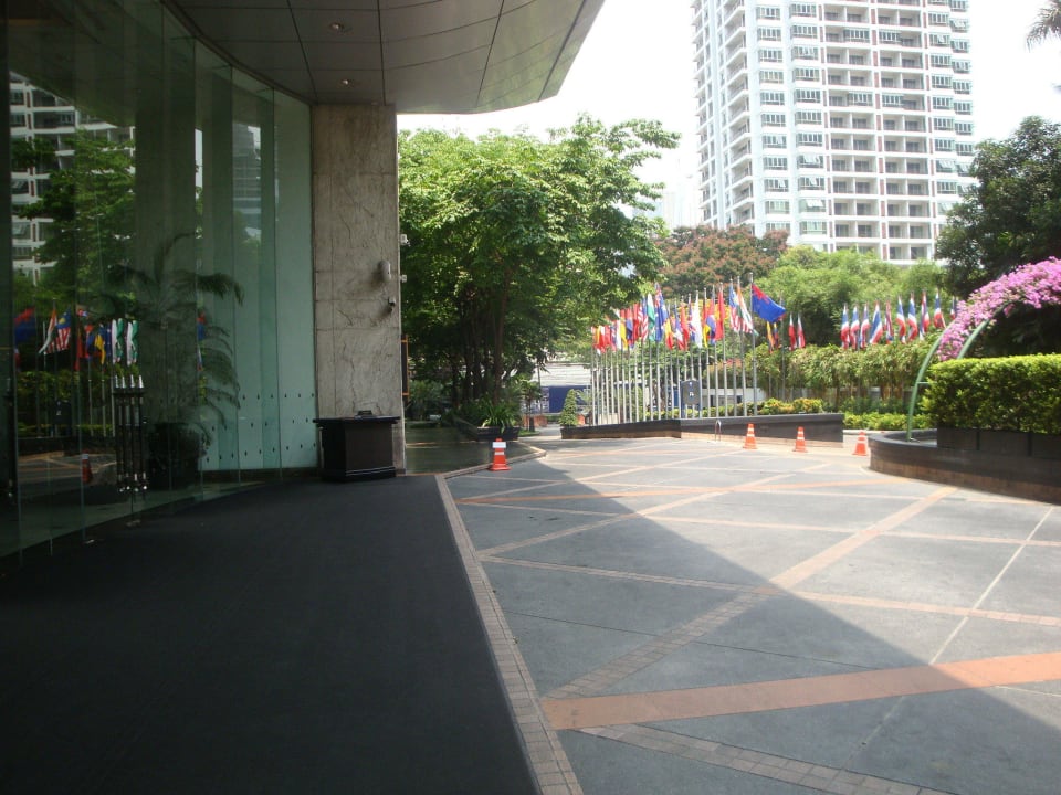 Hotelanfahrt The Athenee Hotel, a Luxury Collection Hotel, Bangkok