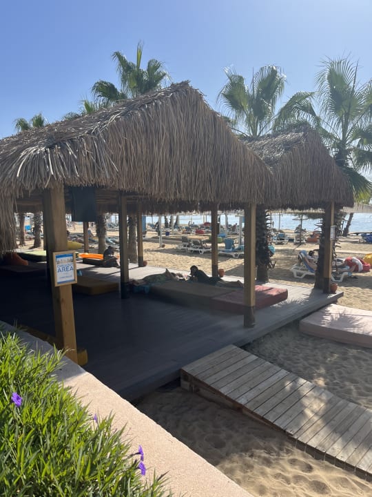 Strand ROBINSON PAMFILYA