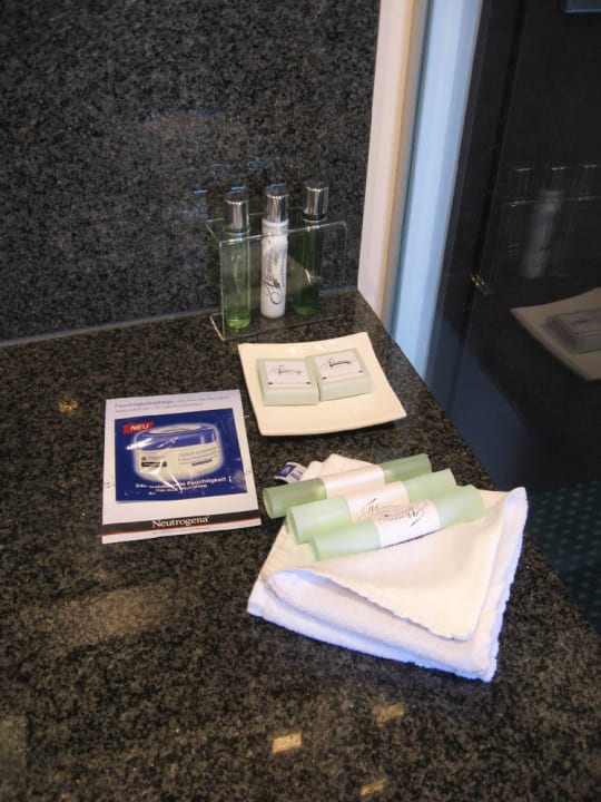 Produkte im Bad Fleming's Conference Hotel Frankfurt