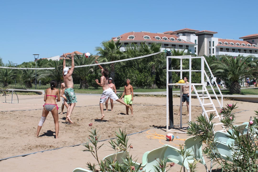 Volleyball Hane Family Resort