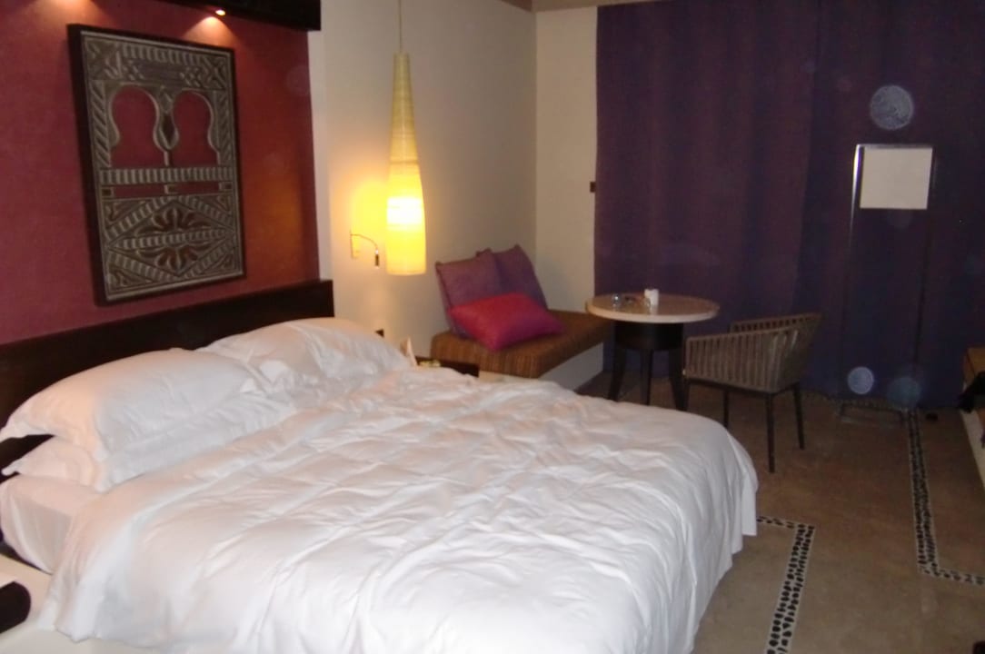 Schönes, modernes Zimmer  Salalah Rotana Resort