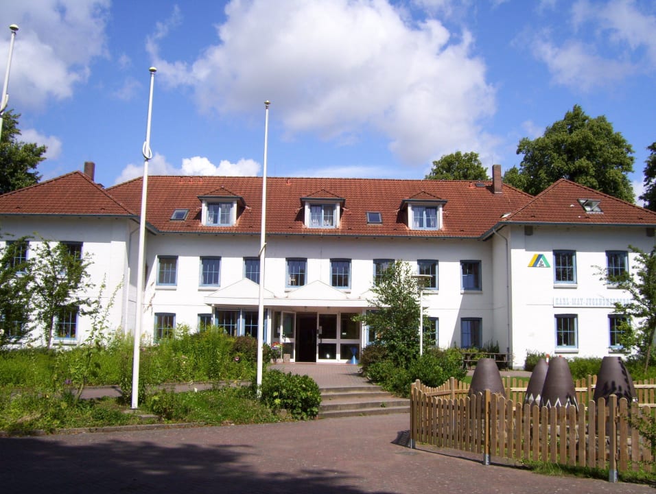 Eingang der Jugendherberge Bad Segeberg Jugendherberge Bad Segeberg