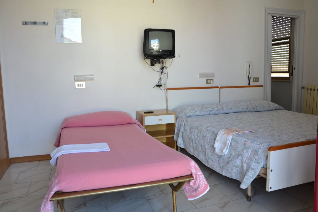 Hotel Elvira Rimini Vacanze Urlaub Holiday Hotel Elvira