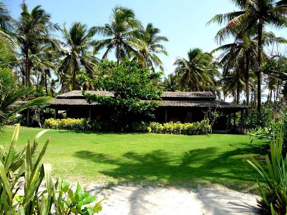 Bungalow mit Zimmer 205 und 206 Hotel Palm Beach Resort