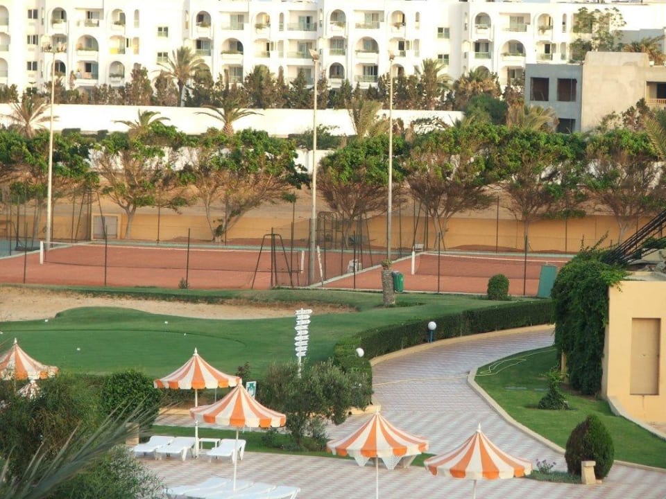 Korty tenisowe Nour Palace Resort & Thalasso