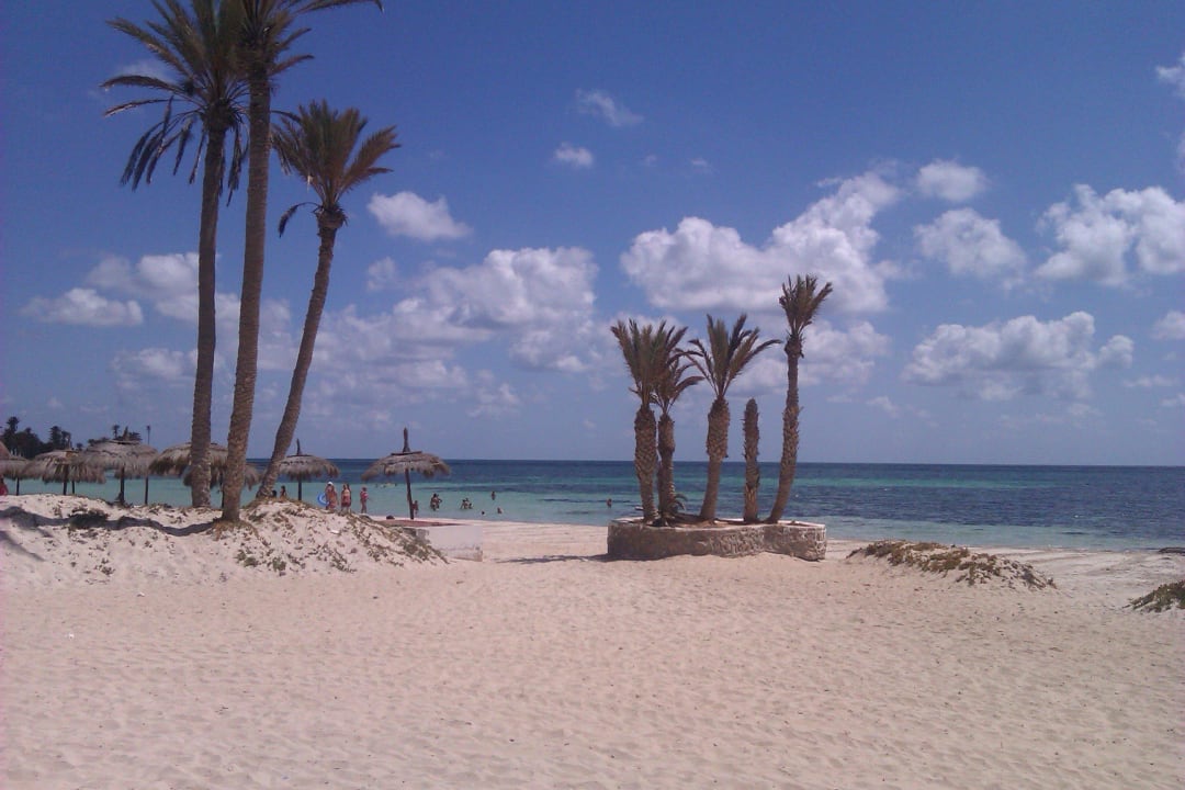 Einer der vielen Strandabschnitte Hotel El Mouradi Djerba Menzel