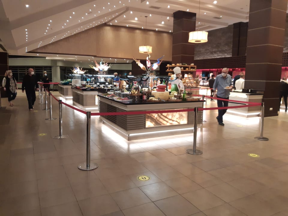 Gastro Limak Lara Deluxe Hotel & Resort