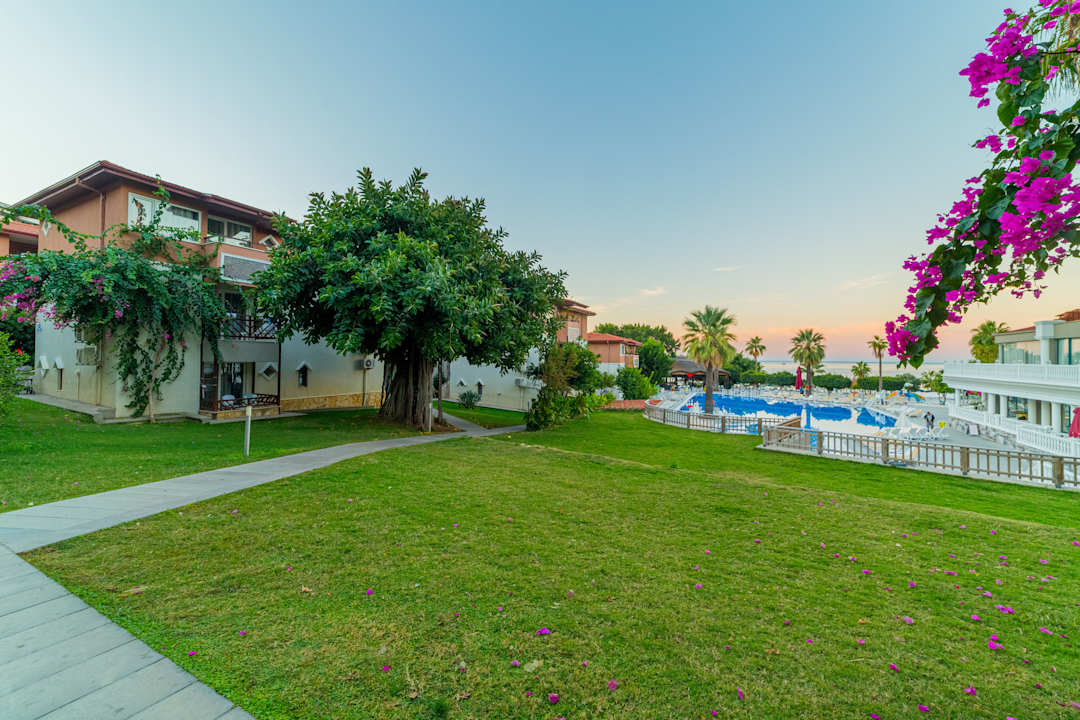 Außenansicht Justiniano Club Alanya