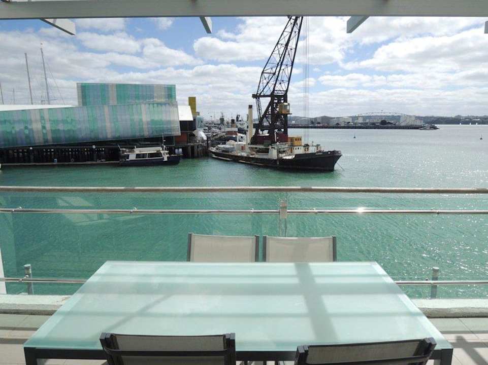Ausblick Auckland Waterfront Serviced Apartments on Prince's Wharf