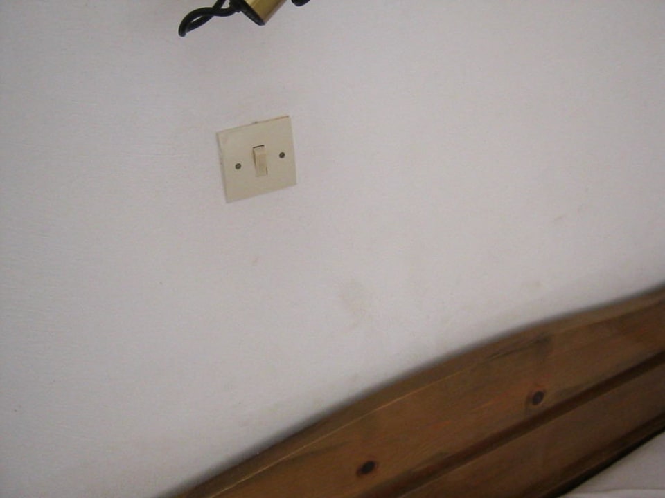 Dreckige Wände Hotel Marianna