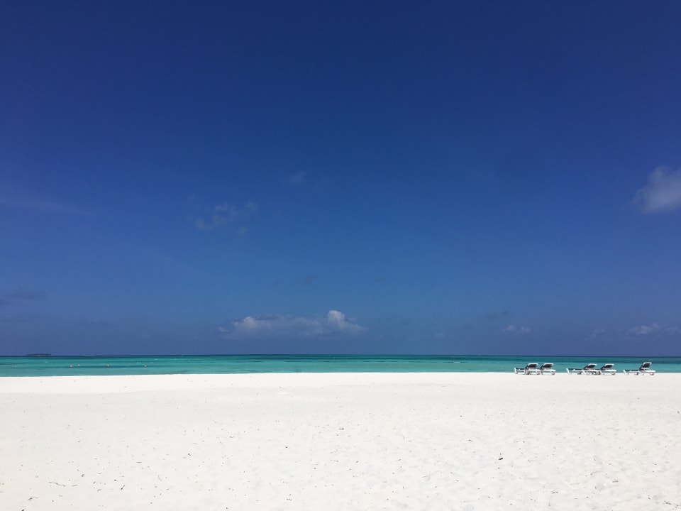 Strand Meeru Maldives Resort Island