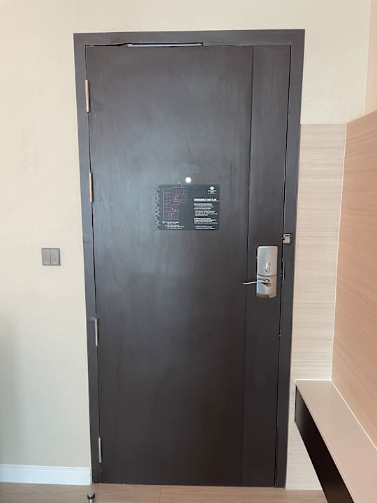 Zimmer Double Tree by Hilton Bangkok Ploenchit