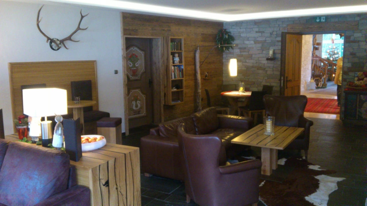 Almlounge Alm- & Wellnesshotel Alpenhof