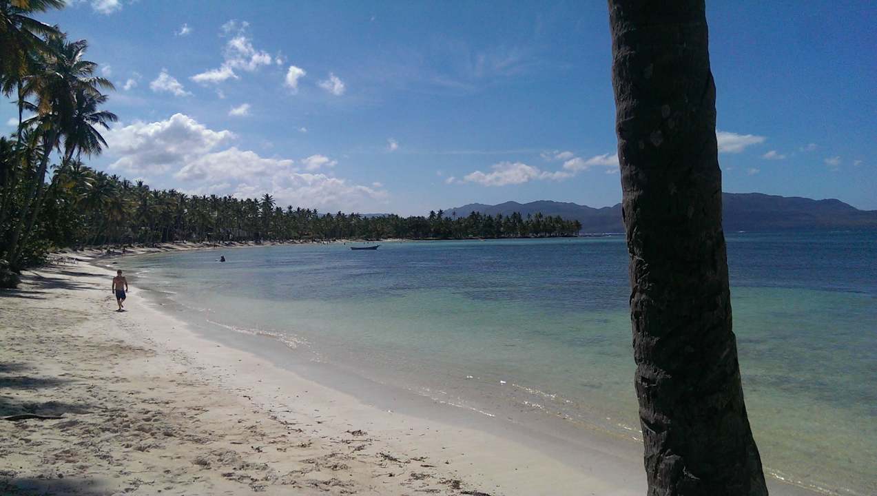 Strand Wyndham Alltra Samana