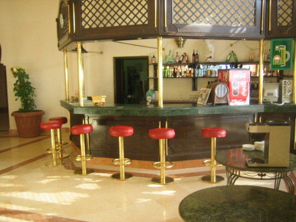Bar Charmillion Club Resort