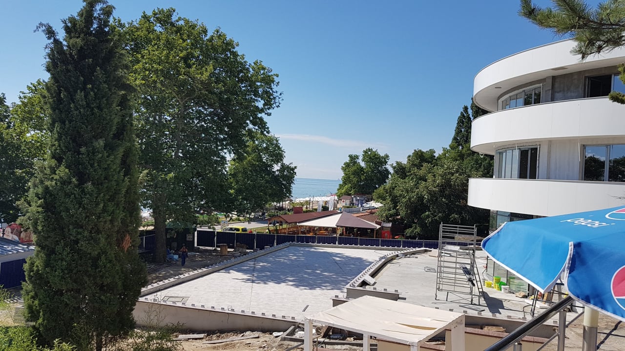 Außenansicht Vemara Beach