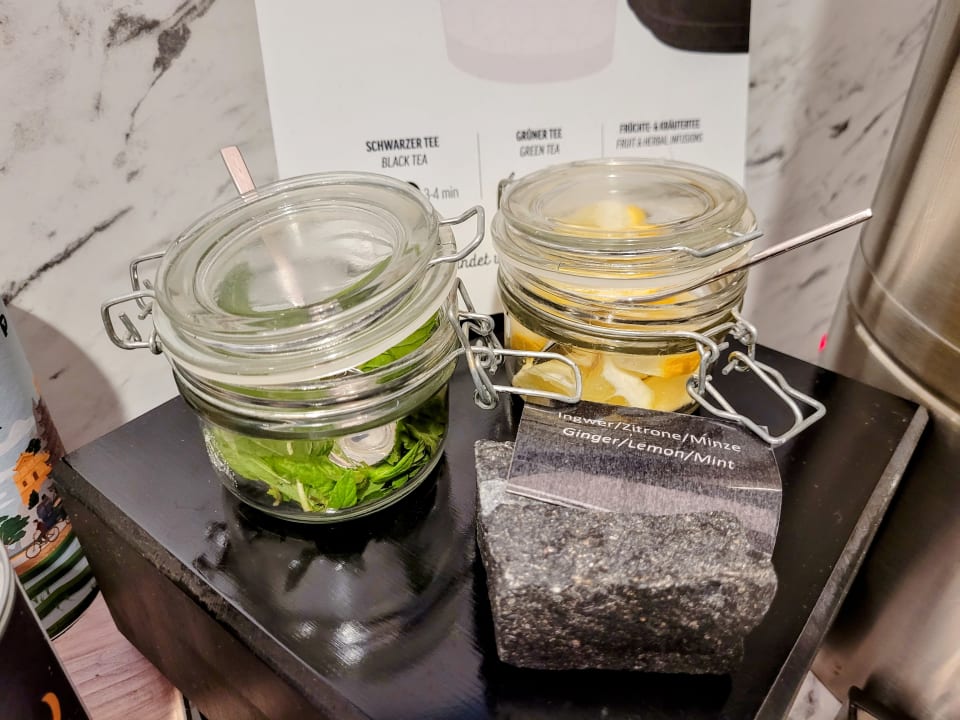 Gastro Holiday Inn - the niu, Kettle Stuttgart Vaihingen