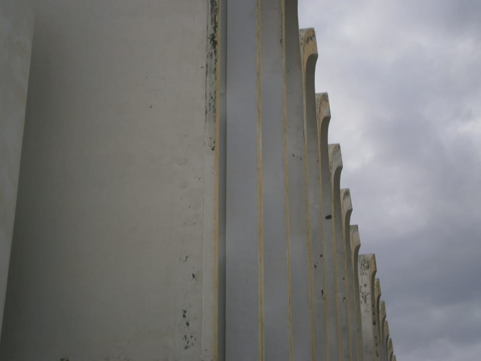 Fassade seitlich Hotel Amir Palace