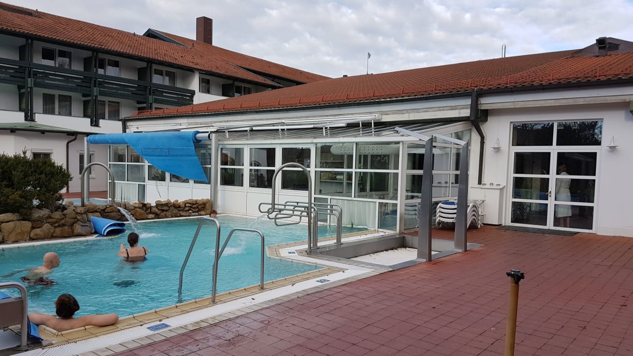 Therme außen Nahansicht Hotel Das Ludwig